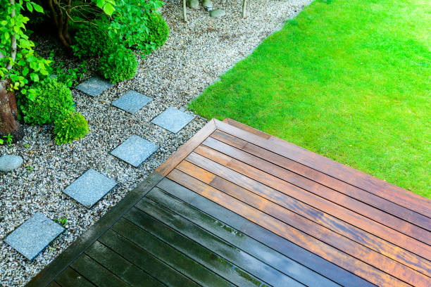 Best Pool Deck Cleaning  in Mount Clemens, MI