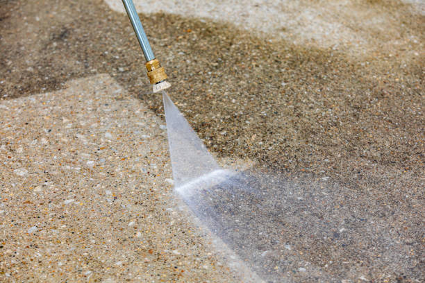 Playground Equipment Cleaning in Mount Clemens, MI